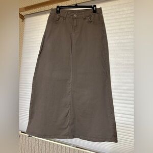 Be Girl dark khaki stretch maxi skirt